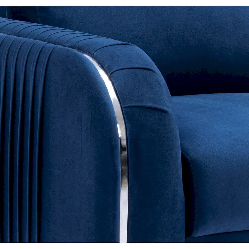 Blauer moderner 38-Zoll-Akzentsessel mit Samtbezug, polierten Beinen mit Chromdetails und vertikal plissiertem Design