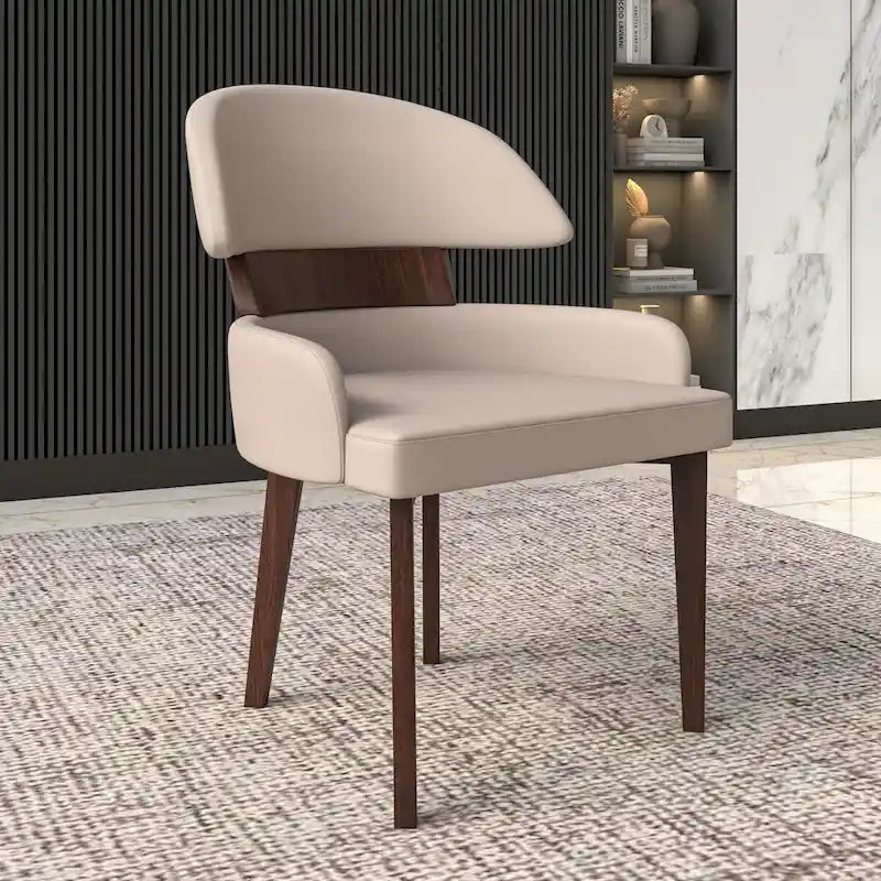 Ledersessel mit gebogener Rückenlehne aus Kautschukholz für das Esszimmer