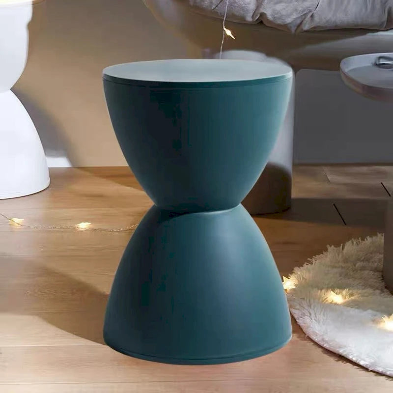 Sgabello moderno, tavolino laterale contemporaneo, sgabello decorativo moderno per una casa elegante